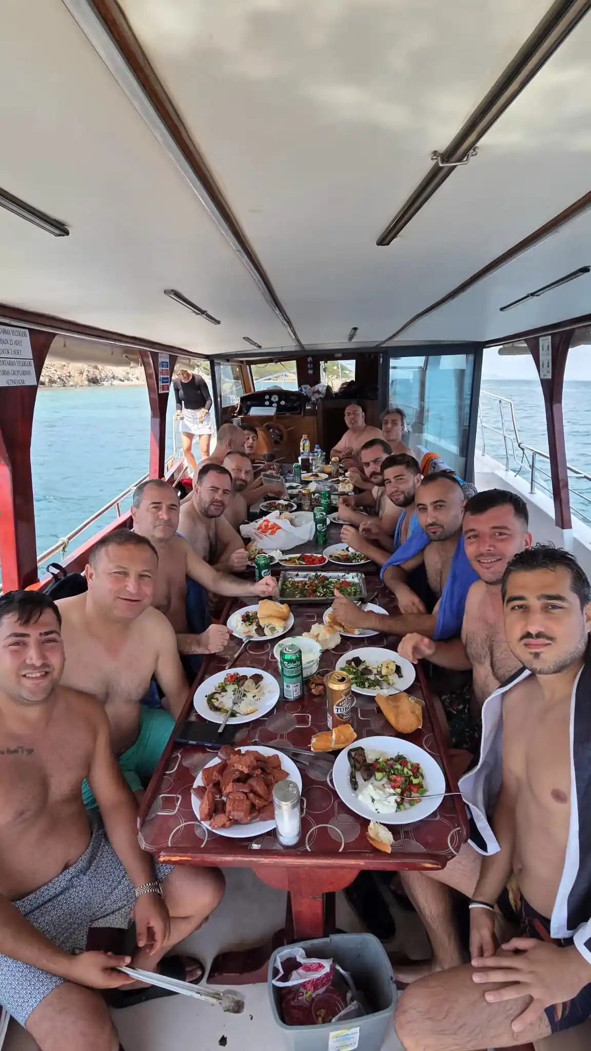 Özder Kaptan günlük tekne turu Urla Çeşmealtı Yassıcıada