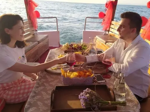 Teknede evlilik teklifi Urla