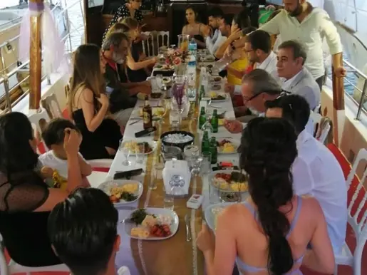 Düğün fotoğrafı Ege tekne