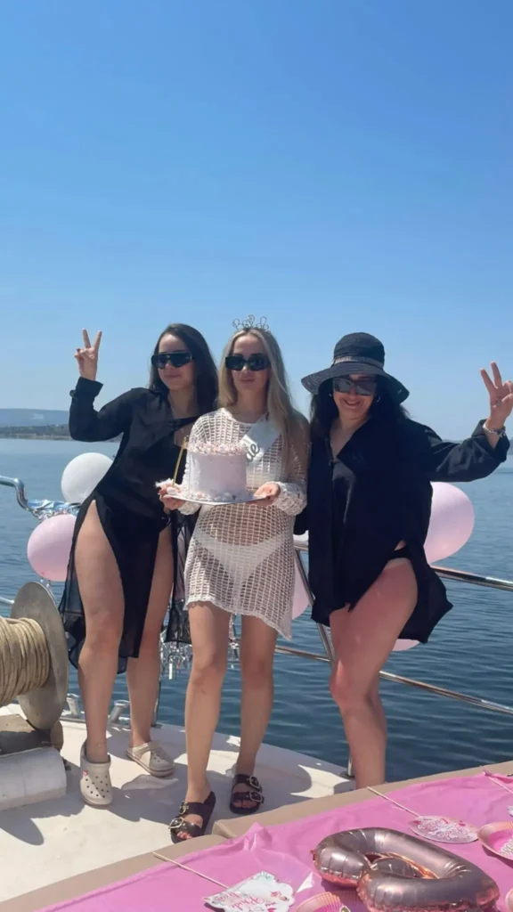 Urla Çeşmealtı iskelesi